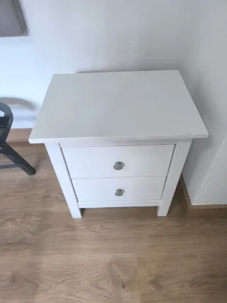 Cabezal dormitorio gris + 2 colchones 90x1.90