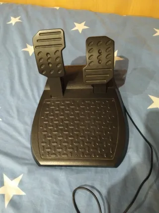 Volante con pedales PlayStation PS4