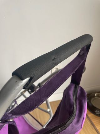 Carrito de muñecas morado