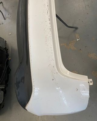 Paragolpes Trasero Nissan Pulsar Blanco