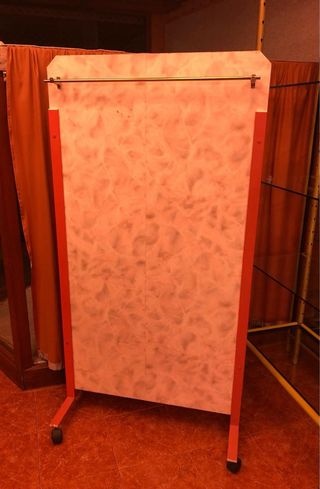 3 Biombos separadores con ruedas y espejo