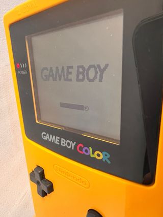 Nintendo Game Boy Color Amarillo