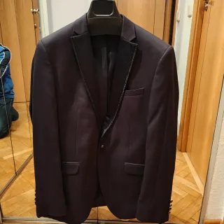 Traje Italiano Azul. Solo se a usado una vez