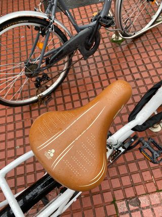 Bicicleta De Paseo City Classic 26 Blanca Moma