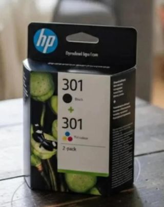 Pack 2 Cartuchos HP 301 Negro y Tricolor