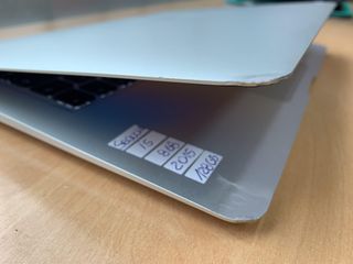 MacBook Air 2015 Intel Core i5 @1.6GHz 8GB 128SSD