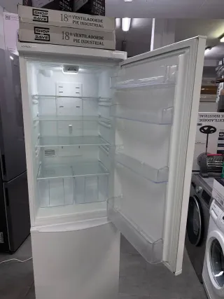 Nevera combi Kunt con garantía transporte