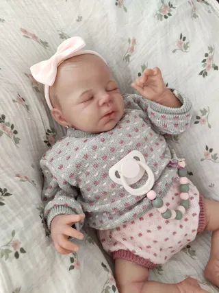 Muñeca Bebé Reborn con chupete