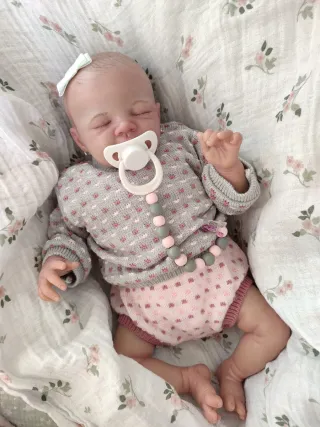 Muñeca Bebé Reborn con chupete