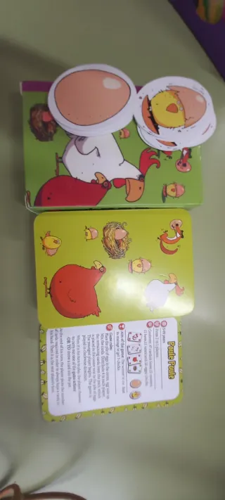 Juego de cartas PIOU PIOU estrategia