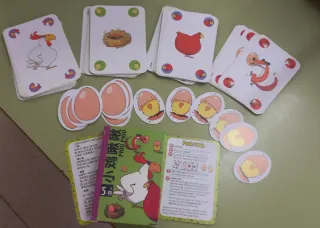 Juego de cartas PIOU PIOU estrategia