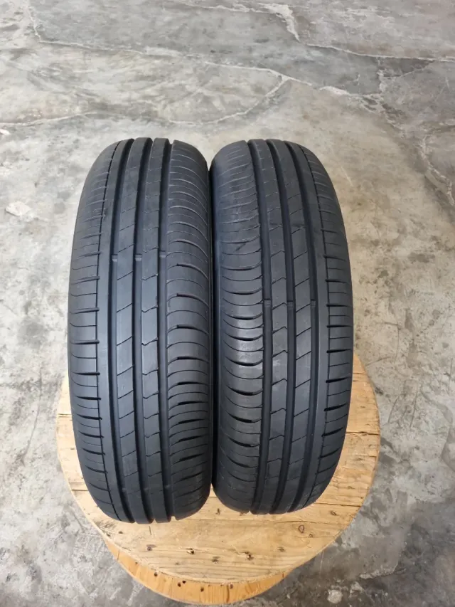 Vendo 2 Neumáticos en perfecto estado^