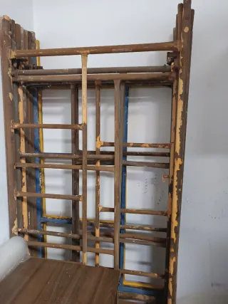 Patas de andamio metálicas