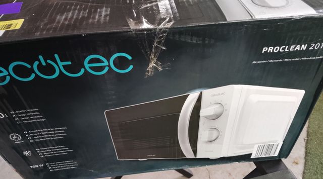 Cecotec Microondas ProClean 2010 700W