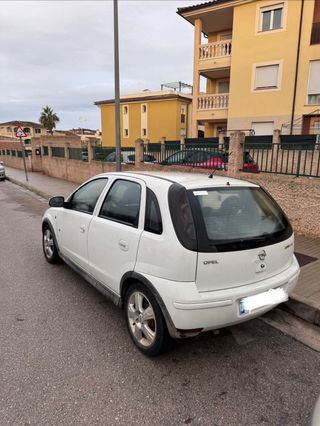 Opel Corsa 2004 ITV pasada