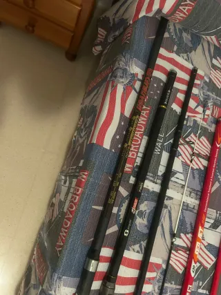 Pareja de cañas de pescar