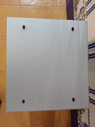 Soporte para PC Sobremesa Metálico