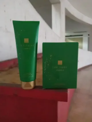 Conjunto Far Away Avon