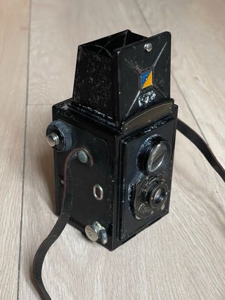 Cámara pseudo TRL Voigtländer Brillant