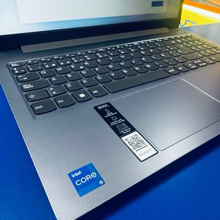 Lenovo IdeaPad Slim 3 Gris/Plata