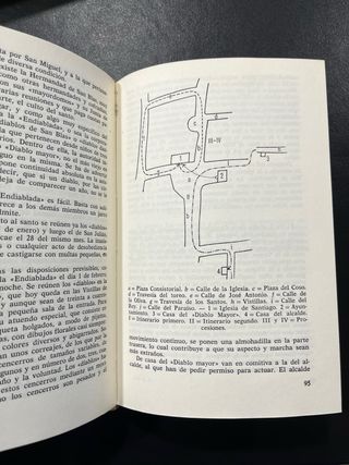 Estudios sobre la vida tradicional española