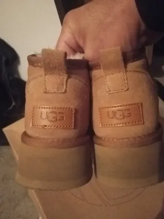 Botas UGG plataforma marrones ultra mini