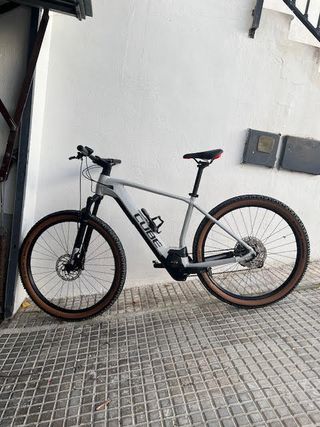 Bicicleta Eléctrica Cube Reaction Hybrid Pro 85 Nm