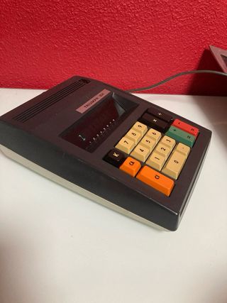 Calculadora Electrónica TRIUMPH 804 Antigua