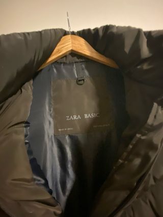 Chaleco acolchado Zara con cinturón
