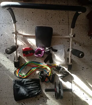 Equipo de entrenamiento multifuncional