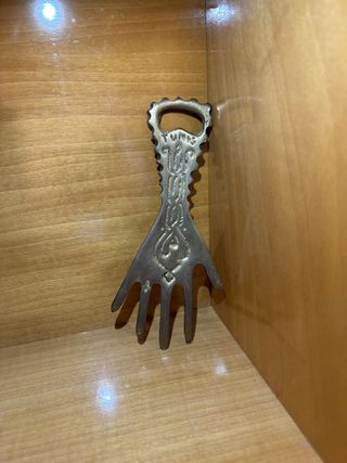 Abrelatas de Bronce Vintage