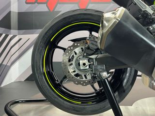 Kawasaki Z900 A2 Negro-Blanco