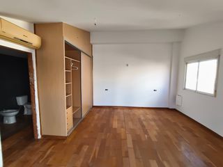 CASA PAREADA A REFORMAR CALA FINESTRAT