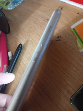 Móvil Huawei Blanco y Morado