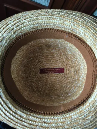 Sombrero canotier de paja con flores