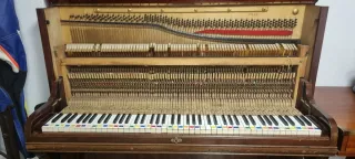 Piano Bernaggi Gastó y Cia