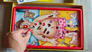 Juego Operación Hasbro Gaming