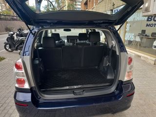 Toyota Corolla Verso 1.8 VVTi Luna