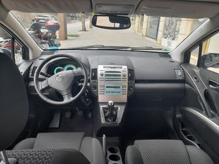 Toyota Corolla Verso 1.8 VVTi Luna