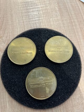 Monedas conmemorativas de París y Chambord