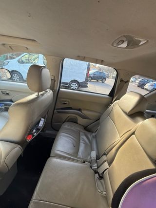Vendo coche Mitsubishi  outlander 2007