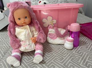 Nenuco solete en la nieve