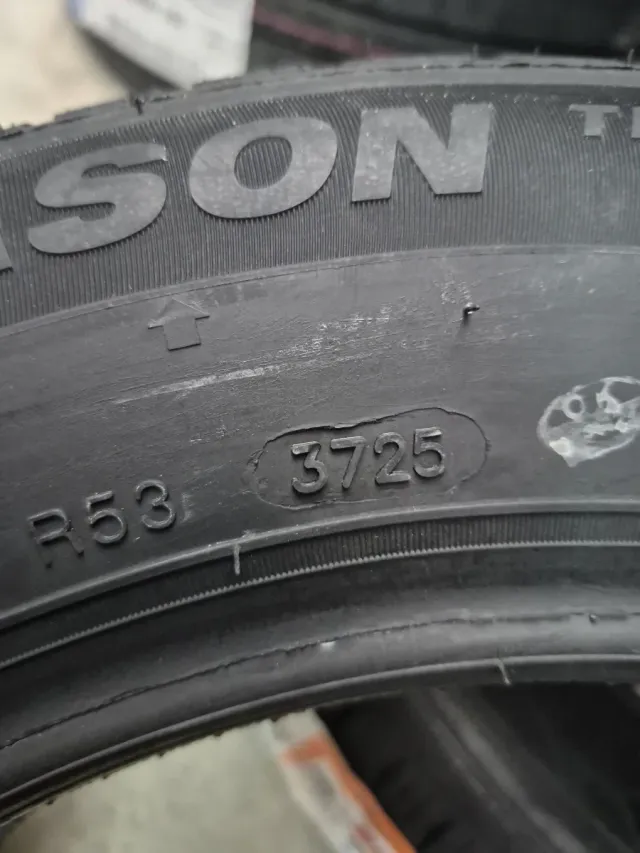 165 70 R14 85T TRACMAX 4 ESTACIONES