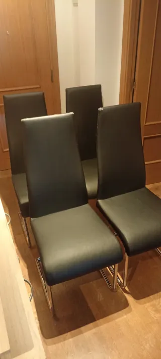 4 Sillas Comedor Polipiel Negra Metal Cromado