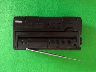 Radio Sony ICF-880L