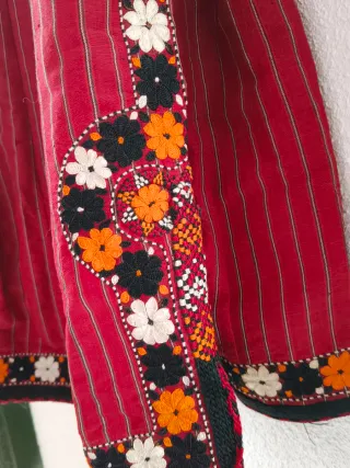 Chapan seda ikat antiguo Uzbekistán