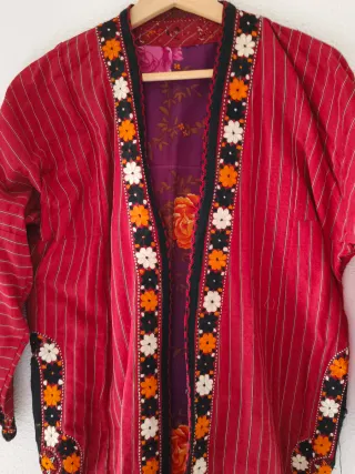 Chapan seda ikat antiguo Uzbekistán