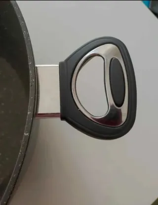 (adatta anche per attività ristorative) 36x29x18