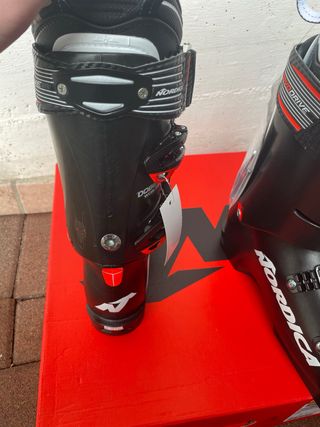 Scarponi sci Nordica Dobermann WC 110