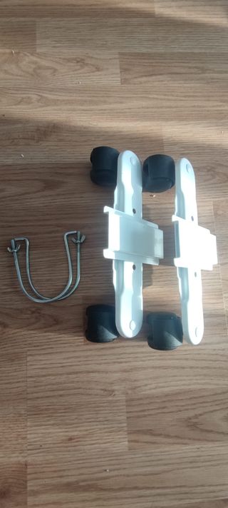 Ruedas para emisor térmico. Buen estado